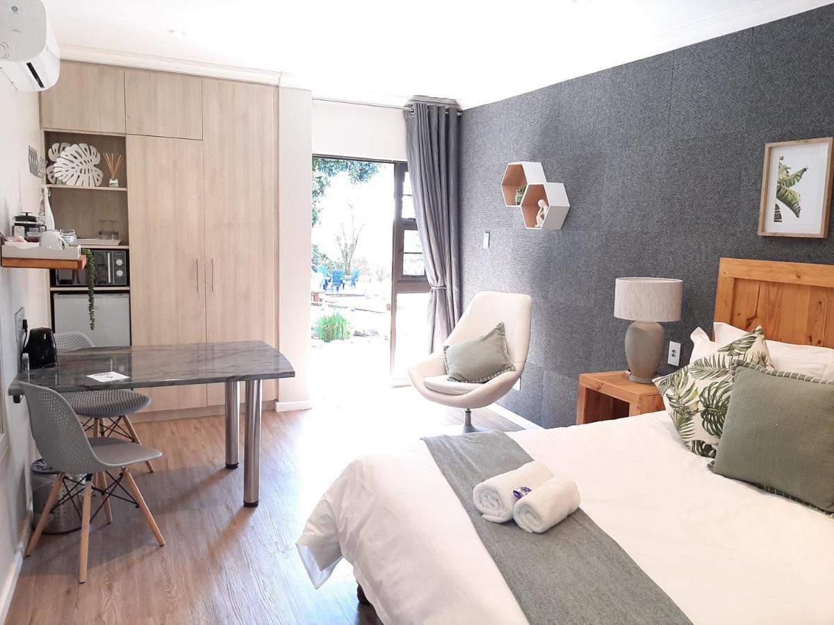 The Hillcrest Guesthouse Ист-Лондон Экстерьер фото